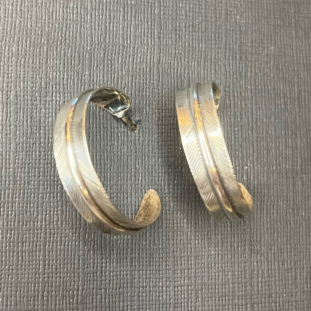 Native American Lena Platero feather hoop earrings